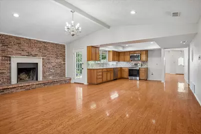 5516 Valparaiso Trail, Arlington, TX 76017 - Photo 4