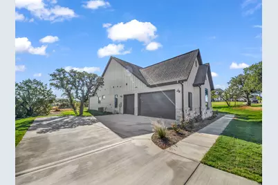 740 Burr Oak Lane, Weatherford, TX 76085 - Photo 6