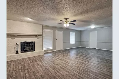 806 Humphrey Street, Athens, TX 75751 - Photo 2