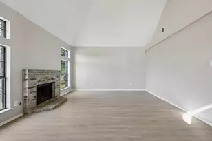 12627 Ridgeside Dr, Balch Springs, TX 75180 - Photo 6