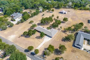 2406 Co Rd 852, McKinney, TX 75071 - Photo 32
