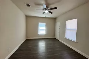 7407 Novella Dr, Fort Worth, TX 76134 - Photo 2