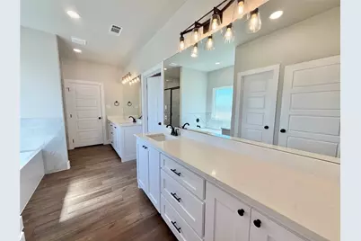 1013 Sabrina Court, Weatherford, TX 76085 - Photo 16