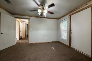 503 E Main St, Decatur, TX 76234 - Photo 14