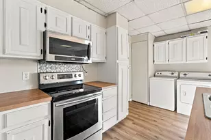 503 E Main St, Decatur, TX 76234 - Photo 8