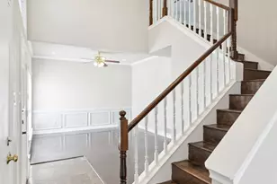 344 Parkview Dr, Hurst, TX 76053 - Photo 8