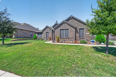 1940 Silver Falls Drive, Burleson, TX 76028 - Photo 2