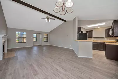 4210 Meadow Park Drive, Arlington, TX 76017 - Photo 20