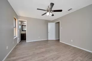 4210 Meadow Park Dr, Arlington, TX 76017 - Photo 18