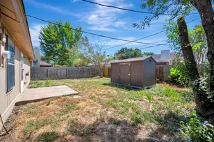 4210 Meadow Park Dr, Arlington, TX 76017 - Photo 34