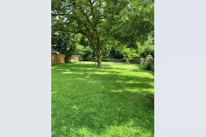 612 E Orange Street, Sherman, TX 75090 - Photo 14