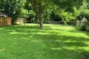 612 E Orange St, Sherman, TX 75090 - Photo 14
