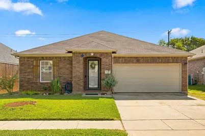 632 Montgomery Drive, Lake Dallas, TX 75065 - Photo 1
