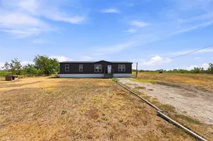 3208 NE County Rd 0200, Powell, TX 75153 - Photo 2
