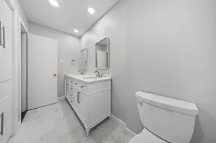 1809 Glenbrook Dr, Irving, TX 75061 - Photo 22