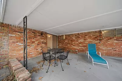 1809 Glenbrook Drive, Irving, TX 75061 - Photo 8