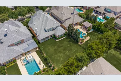 5804 River Highlands Drive, McKinney, TX 75070 - Photo 2