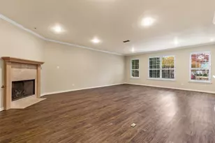 5875 Pecan Chase, Benbrook, TX 76132 - Photo 4