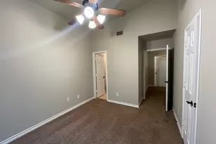 910 Glenn Crossett St, Arlington, TX 76010 - Photo 6