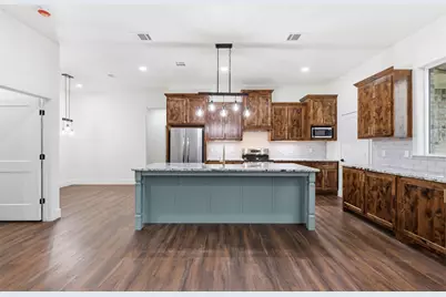 1413 Ridgeview Circle, Granbury, TX 76048 - Photo 6