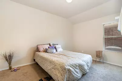 1629 Milledge Road, Fort Worth, TX 76120 - Photo 20