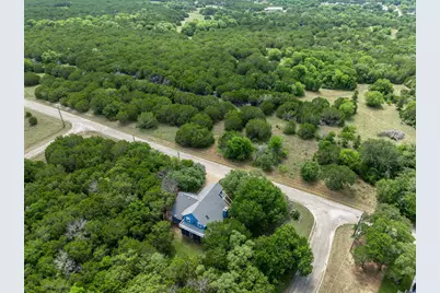 45145 Fringewood Drive, Whitney, TX 76692 - Photo 34