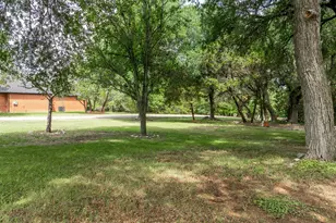 45145 Fringewood Dr, Whitney, TX 76692 - Photo 38