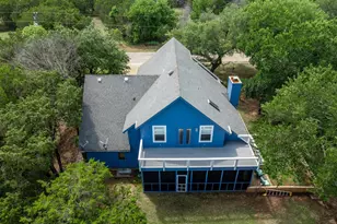 45145 Fringewood Dr, Whitney, TX 76692 - Photo 4