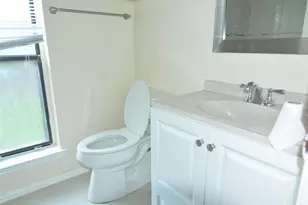 210 W Apollo Rd, Garland, TX 75040 - Photo 16