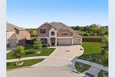 10011 Sovereign Drive, Frisco, TX 75035 - Photo 4