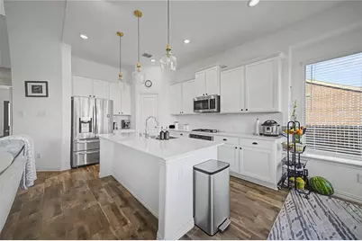 10011 Sovereign Drive, Frisco, TX 75035 - Photo 16