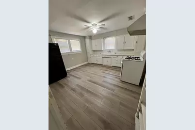 303 N 4th Street, Midlothian, TX 76065 - Photo 4