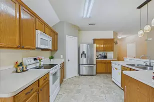 613 Quail Hollow Dr, Midlothian, TX 76065 - Photo 18
