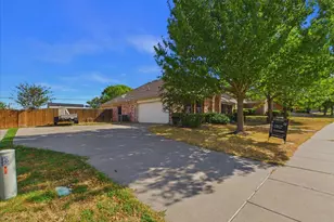 613 Quail Hollow Dr, Midlothian, TX 76065 - Photo 12