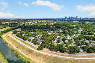 3837 Englewood Ln, Fort Worth, TX 76107 - Photo 2