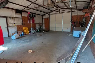 1316 S Galloway Dr, Olney, TX 76374 - Photo 2