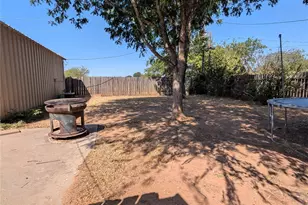 1316 S Galloway Dr, Olney, TX 76374 - Photo 30