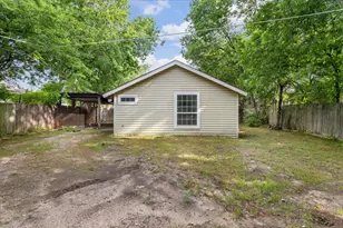 1010 E Cherry St, Sherman, TX 75090 - Photo 24