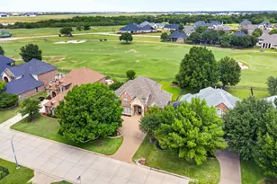 865 Thomas Crossing Dr, Fort Worth, TX 76028 - Photo 4