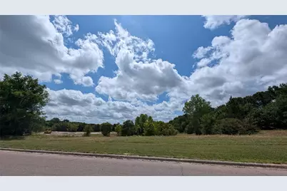 1800 W Crawford Street, Denison, TX 75020 - Photo 1