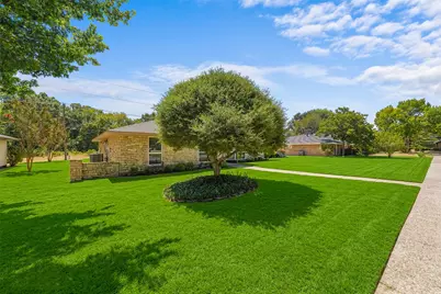 336 Woodbrook Drive, DeSoto, TX 75115 - Photo 4