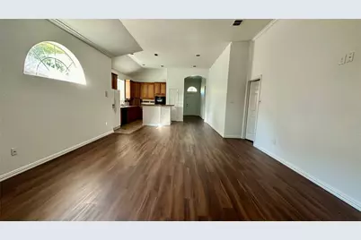 808 Pinnacle Circle, Lewisville, TX 75077 - Photo 18