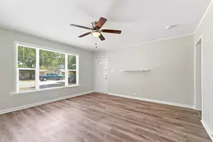 904 Bales St, Cleburne, TX 76033 - Photo 10