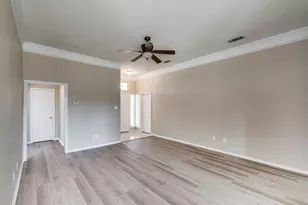 32 Connecticut Ave, Midlothian, TX 76065 - Photo 4