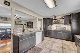 125 Harrison St, Vernon, TX 76384 - Photo 10