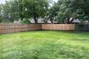 1225 Eaton Ln, Grapevine, TX 76051 - Photo 22