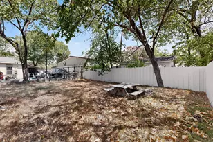 762 Bethpage Ave, Dallas, TX 75217 - Photo 40