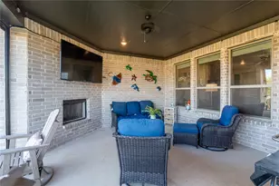 1215 Sanger, Springtown, TX 76082 - Photo 2
