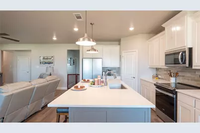1215 Sanger, Springtown, TX 76082 - Photo 10