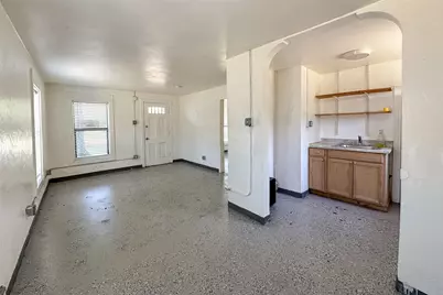 909 Alice Street, Trinidad, TX 75163 - Photo 4